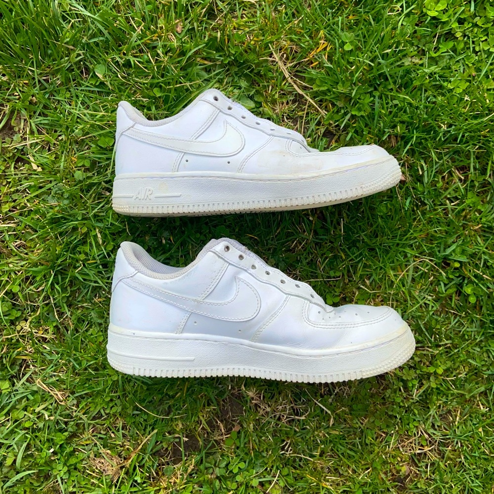Nike Air Force Ones Size- 6.5 Women’s
